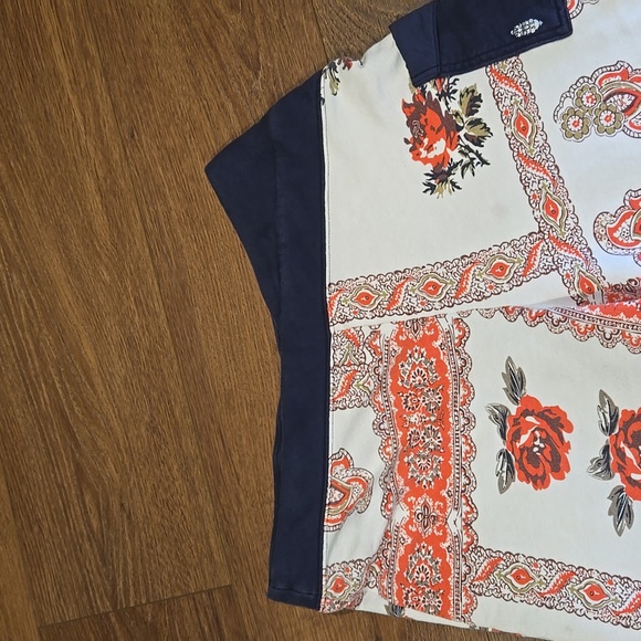 FREE PEOPLE MOVEMENT...HAREM BOHO CROP SWEATS... #6664 - Picture 4 of 7